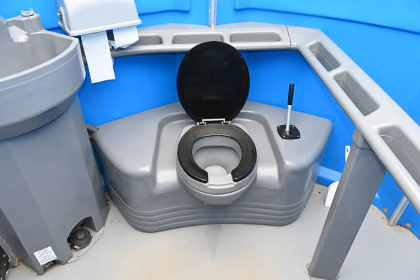 Best Porta potty rental near me  in Darmstadt, IN